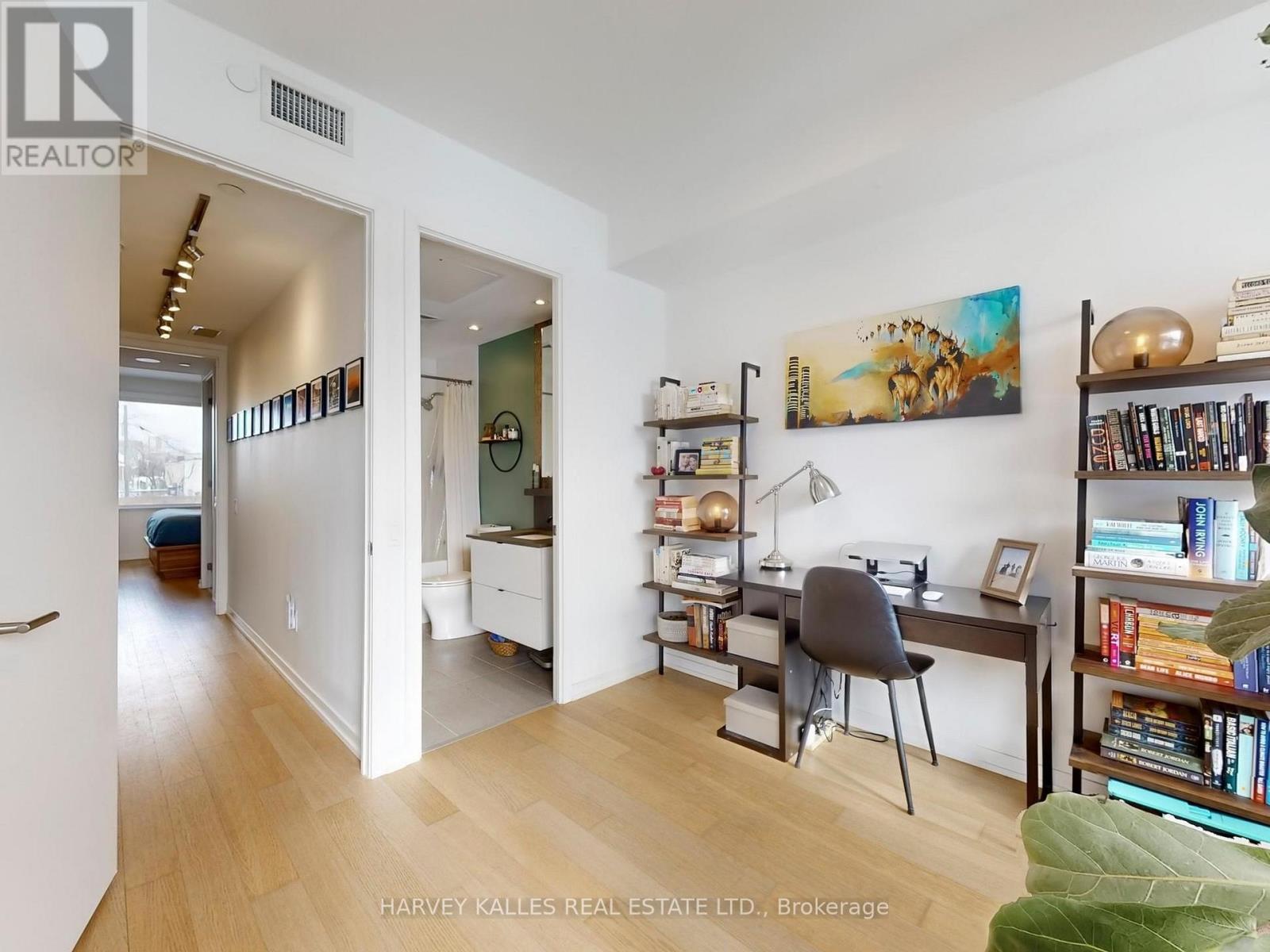 Th111 - 138 St Helens Avenue, Toronto, Ontario  M6H 0B8 - Photo 30 - C12713986