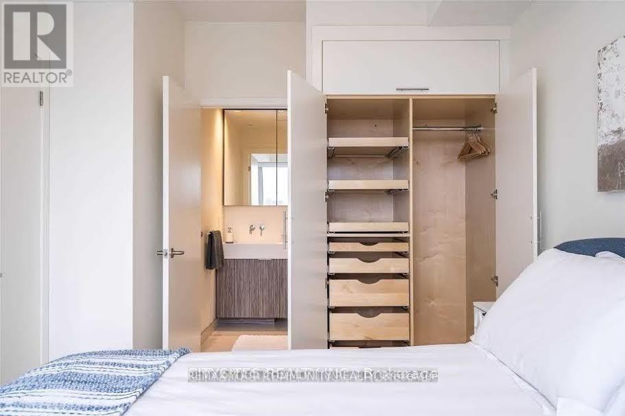 2610 - 20 Richardson Street, Toronto, Ontario  M5A 0S6 - Photo 9 - C12714058