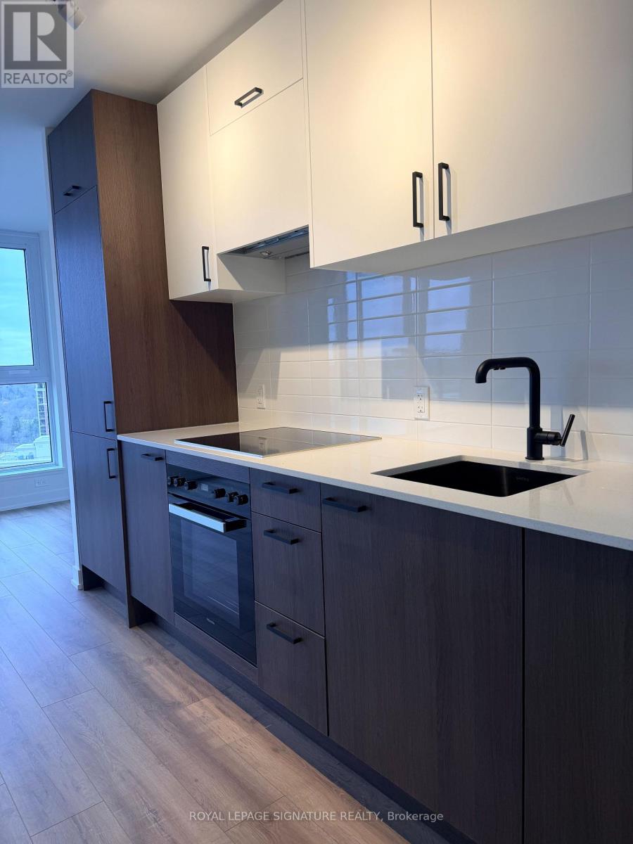 2016 - 1 Quarrington Lane, Toronto, Ontario  M3C 1H7 - Photo 2 - C12714094