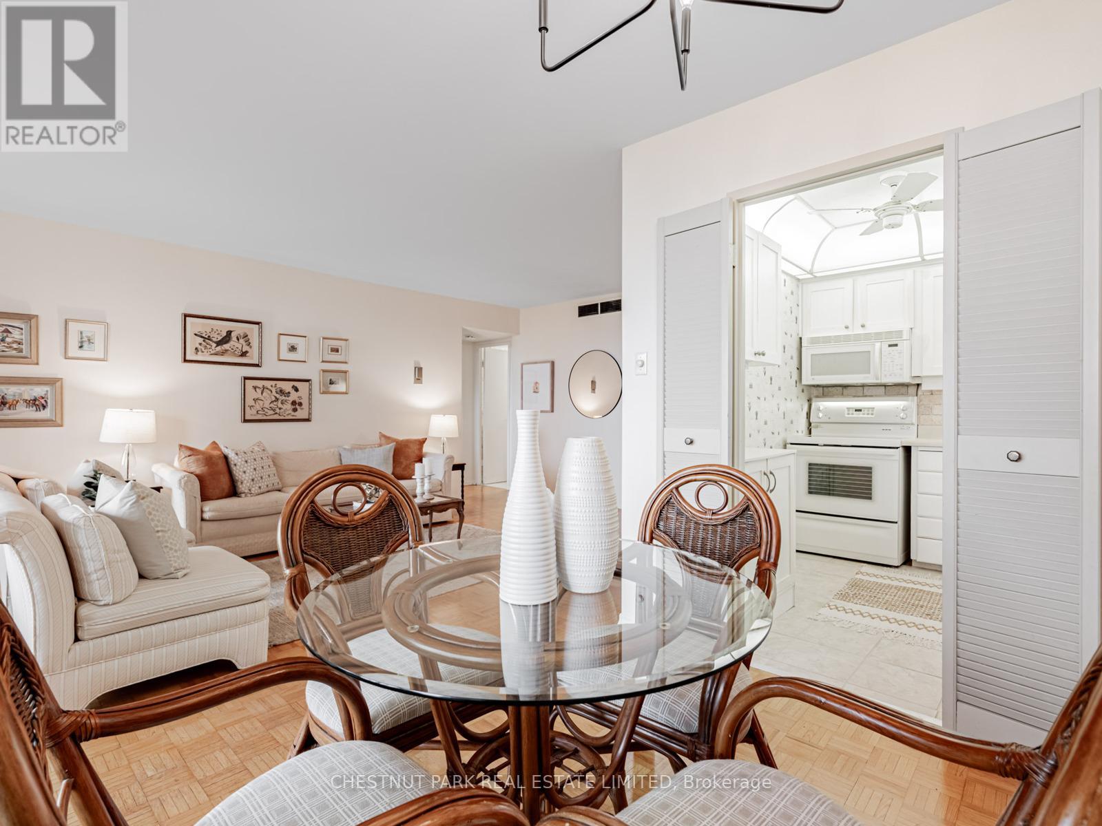 505 - 20 Avoca Avenue, Toronto, Ontario  M4T 2B8 - Photo 11 - C12714106