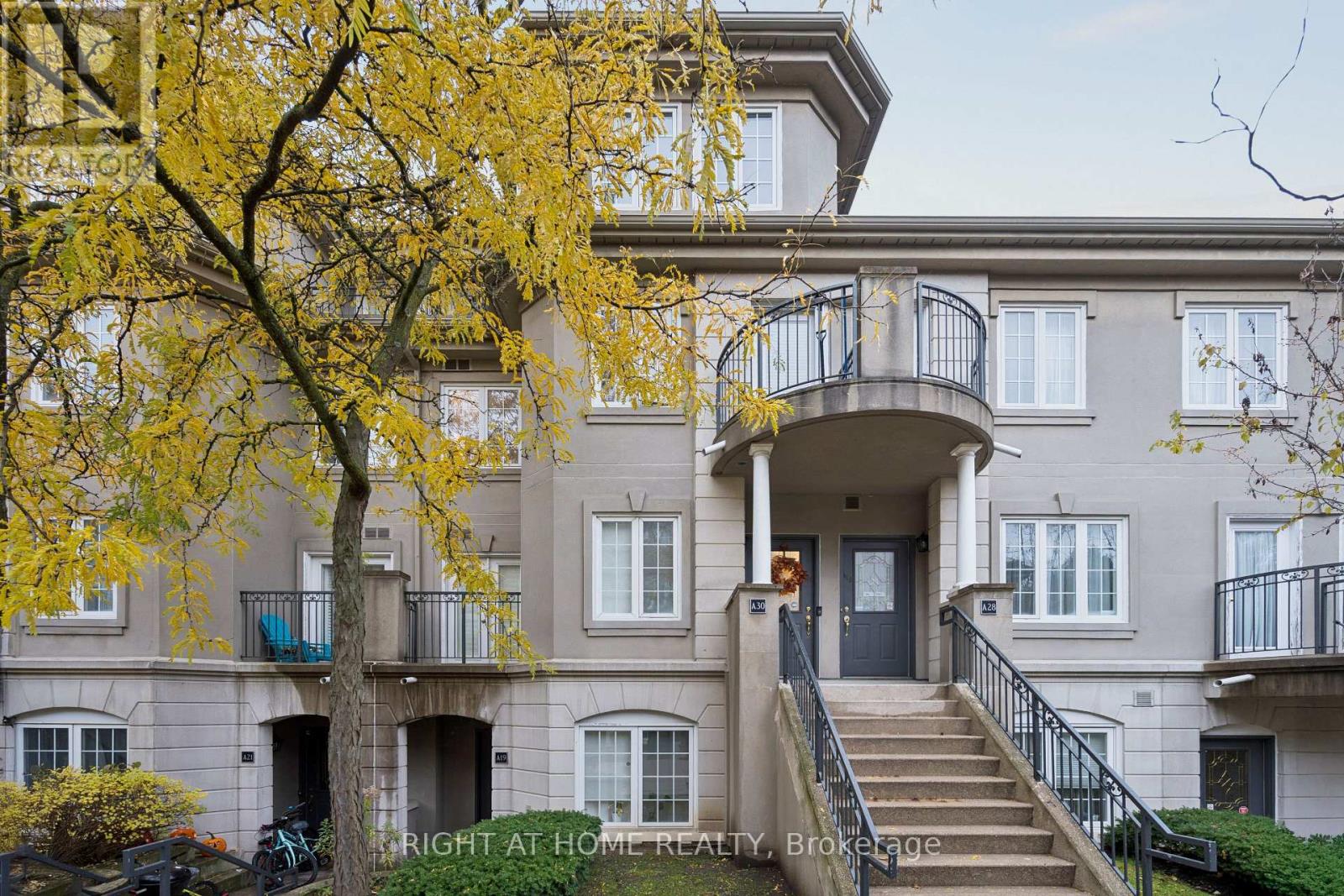 A30 - 108 Finch Avenue W, Toronto, Ontario  M2N 6W6 - Photo 1 - C12714120