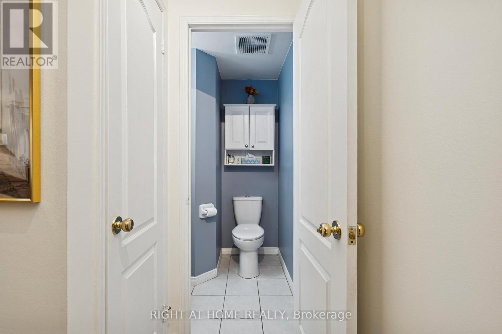 A30 - 108 Finch Avenue W, Toronto, Ontario  M2N 6W6 - Photo 10 - C12714120