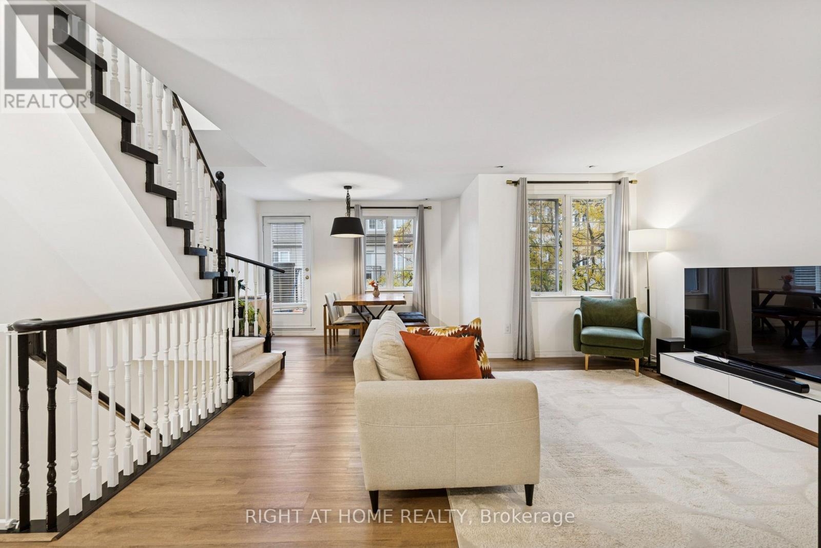 A30 - 108 Finch Avenue W, Toronto, Ontario  M2N 6W6 - Photo 16 - C12714120