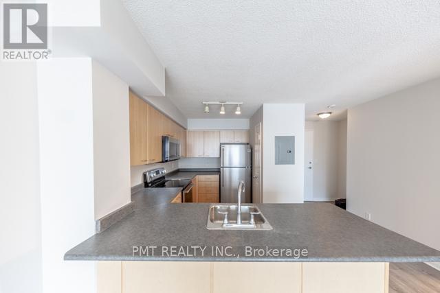 1408 - 11 St Joseph Street, Toronto, Ontario  M4Y 1J8 - Photo 6 - C12714154