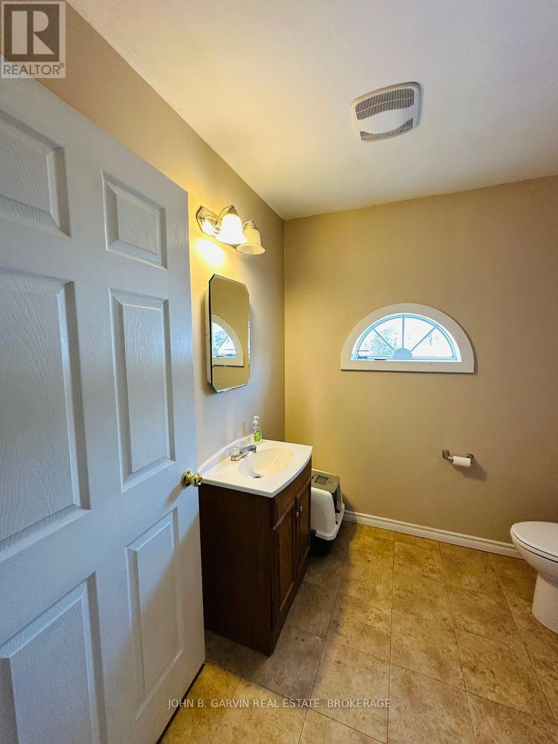 4376 William Street, Frontenac, Ontario  K0H 1V0 - Photo 21 - X12714166