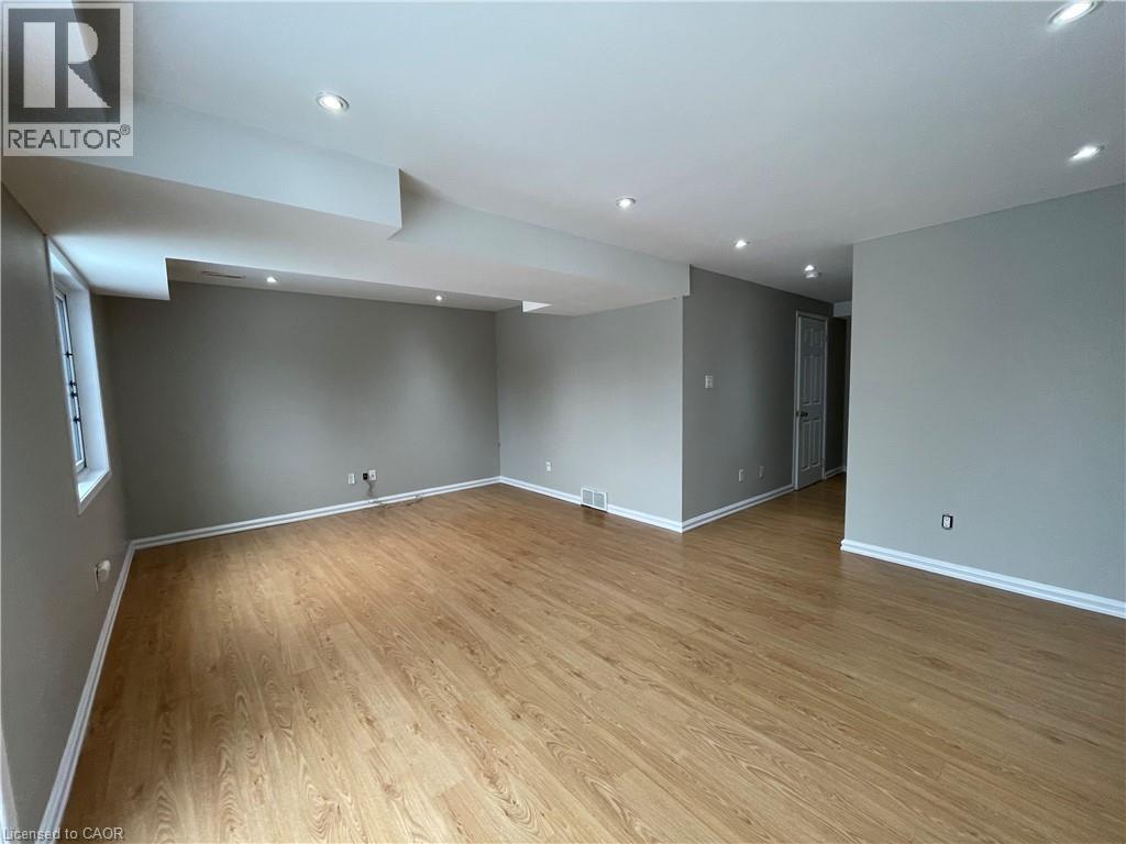 103 Hollyridge Crescent, Kitchener, Ontario  N2N 3L9 - Photo 14 - 40799743