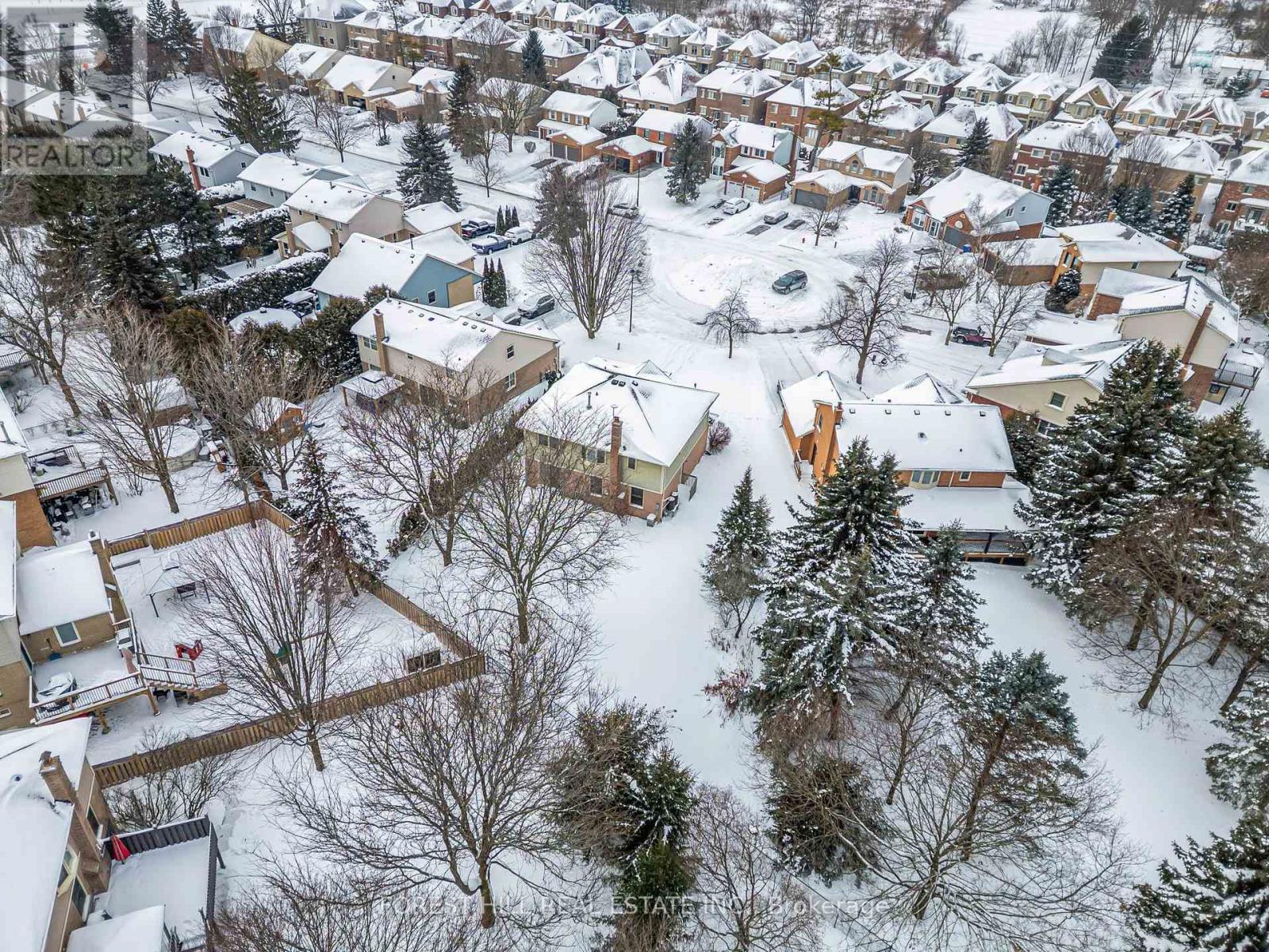 427 Mathews Court, Newmarket, Ontario  L3X 1C9 - Photo 24 - N12714006