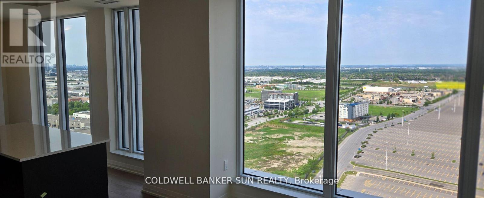 2415 - 8960 Jane Street, Vaughan (Concord), Ontario  L4K 2M9 - Photo 10 - N12714074