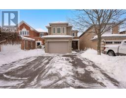 272 STONE ROAD, Aurora, Ontario