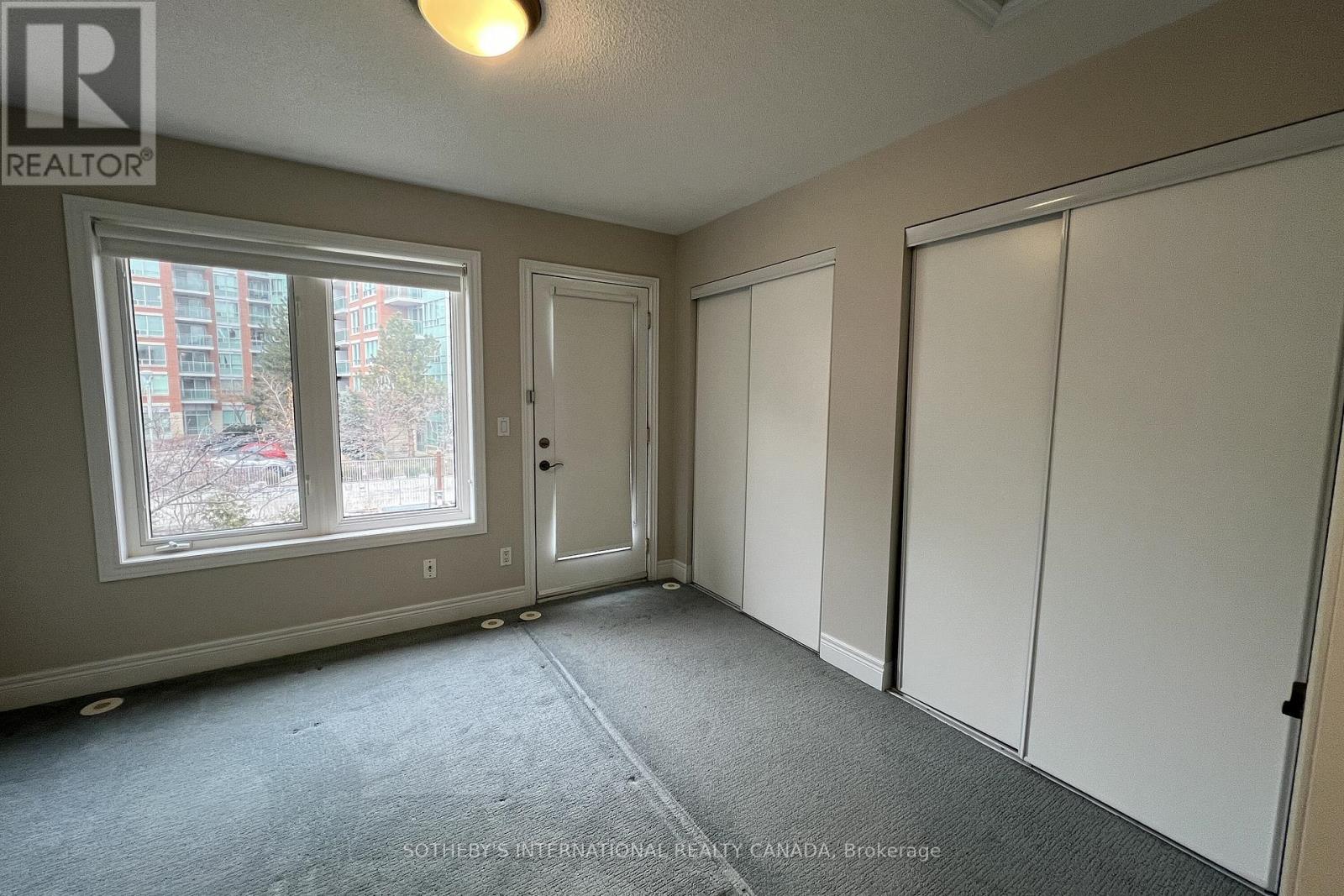 70 Suncrest Boulevard, Markham, Ontario  L3T 7Y1 - Photo 10 - N12714174