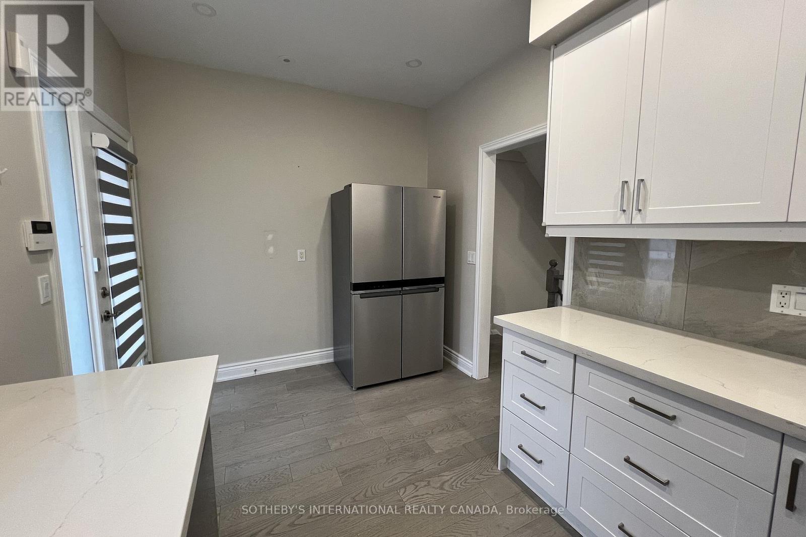 70 Suncrest Boulevard, Markham, Ontario  L3T 7Y1 - Photo 8 - N12714174