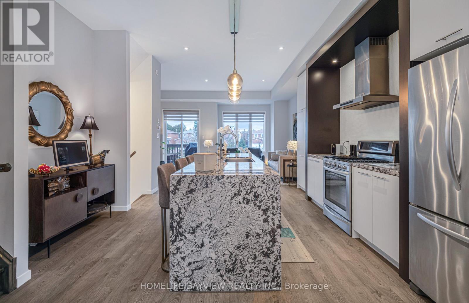 12 Genuine Lane, Richmond Hill, Ontario  L4B 0E5 - Photo 7 - N12714176