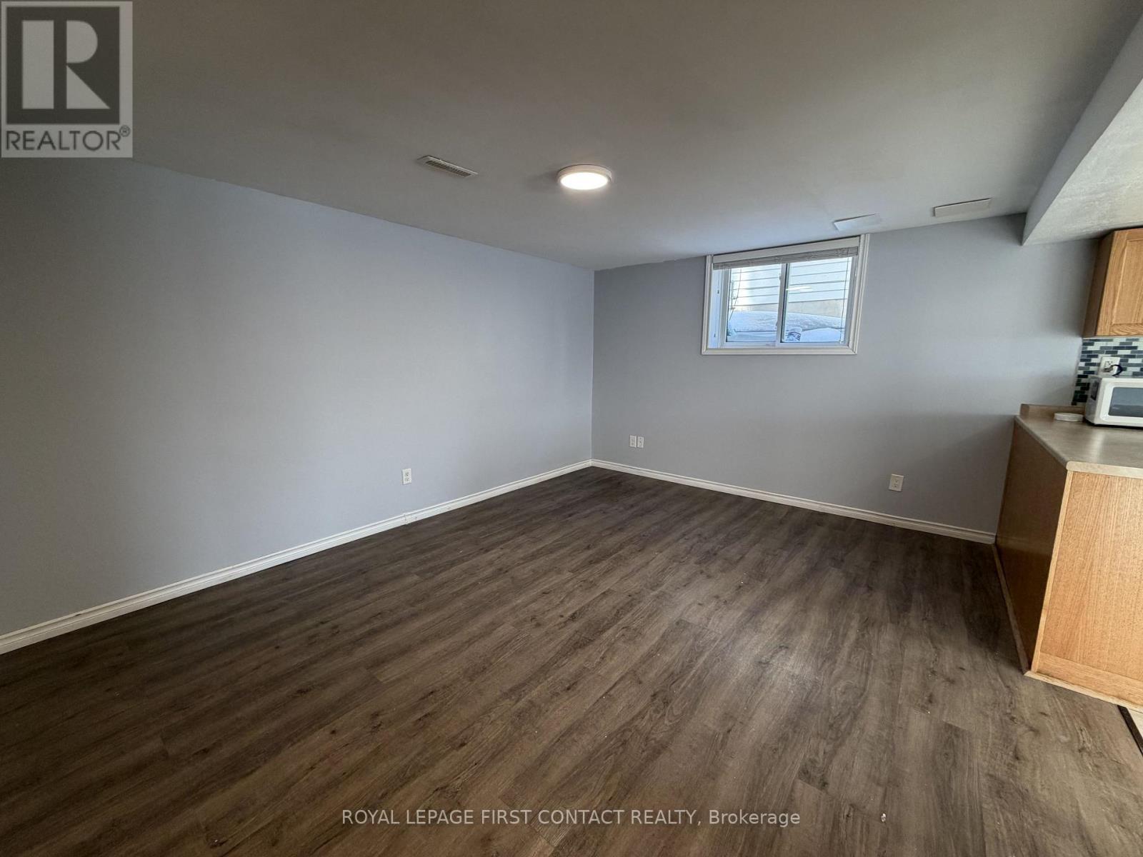 Unit #2 Basement - 198 Edgehill Drive N, Barrie, Ontario  L4N 1M1 - Photo 6 - S12713978