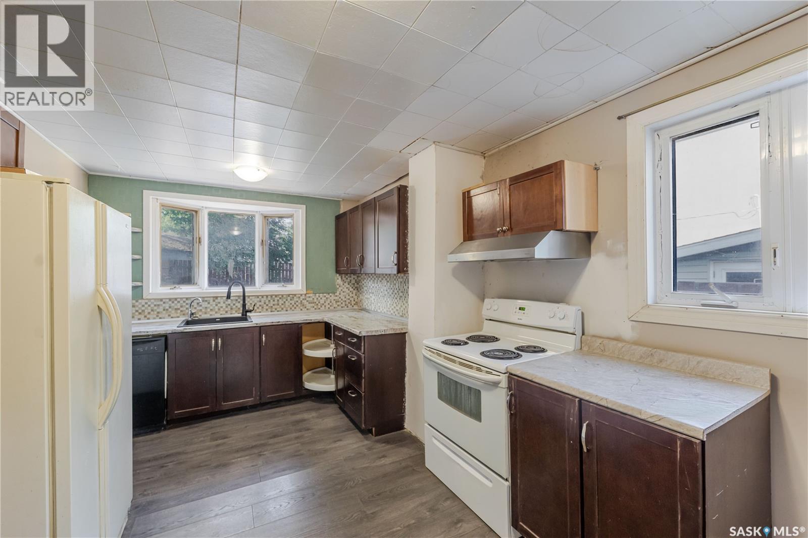 946 Stadacona Street W, Moose Jaw, Saskatchewan  S6H 2A8 - Photo 11 - SK027129