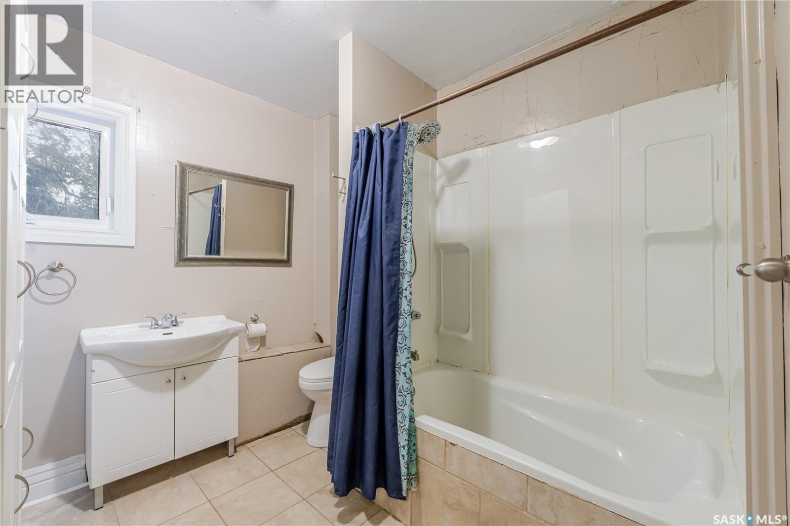 946 Stadacona Street W, Moose Jaw, Saskatchewan  S6H 2A8 - Photo 16 - SK027129