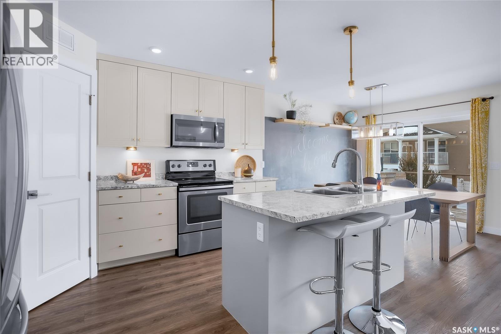 1059 Kolynchuk Crescent, Saskatoon, Saskatchewan  S7T 0V7 - Photo 7 - SK027111