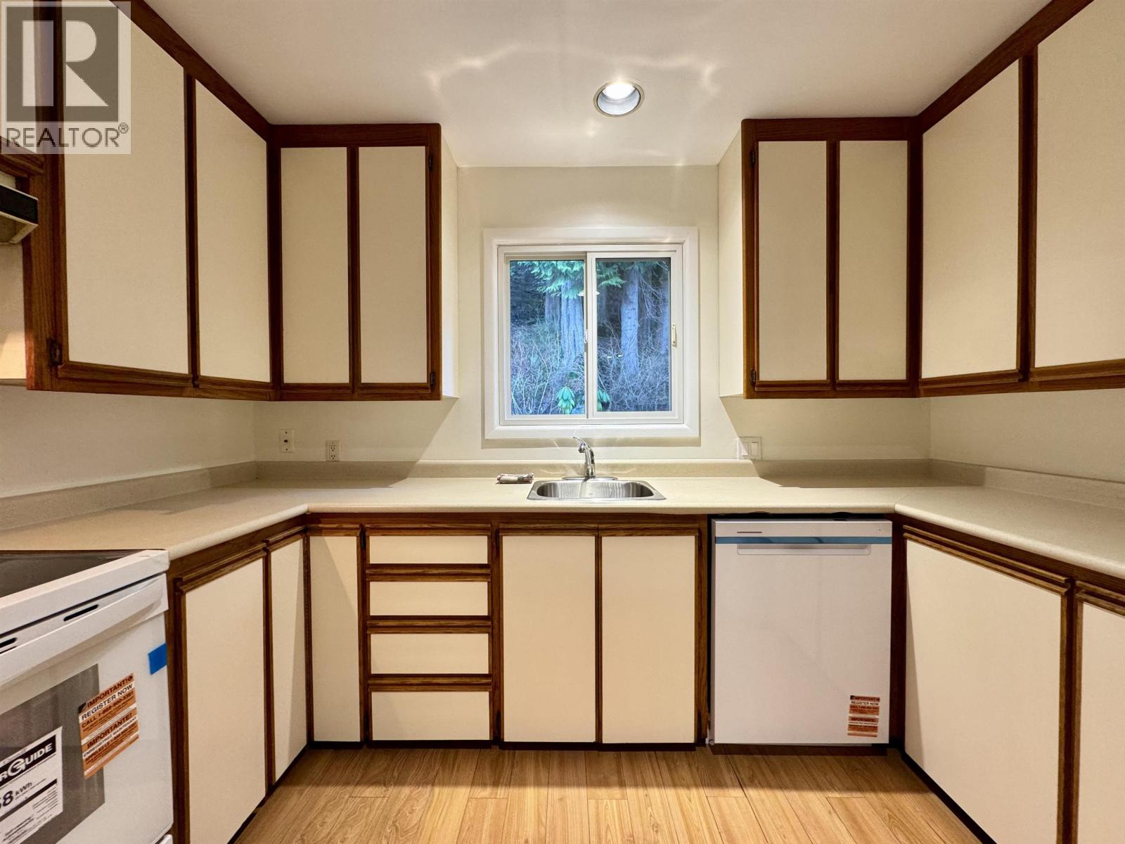 935 Borden Street, Prince Rupert, British Columbia  V8J 1V4 - Photo 11 - R3081301