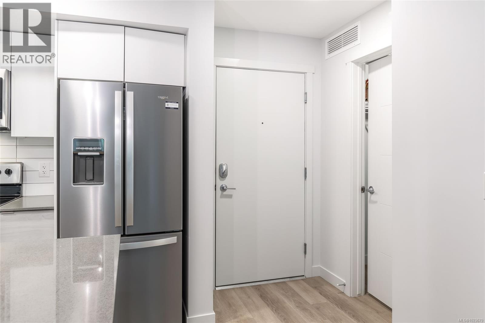 311 4820 Cedar Ridge Pl, Nanaimo, British Columbia  V9T 0M7 - Photo 5 - 1023679