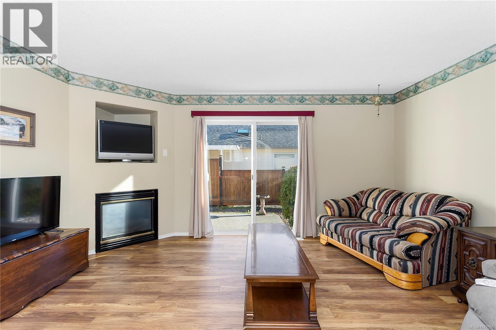 3951 Valewood Dr, Nanaimo, British Columbia  V9T 6B9 - Photo 3 - 1023556