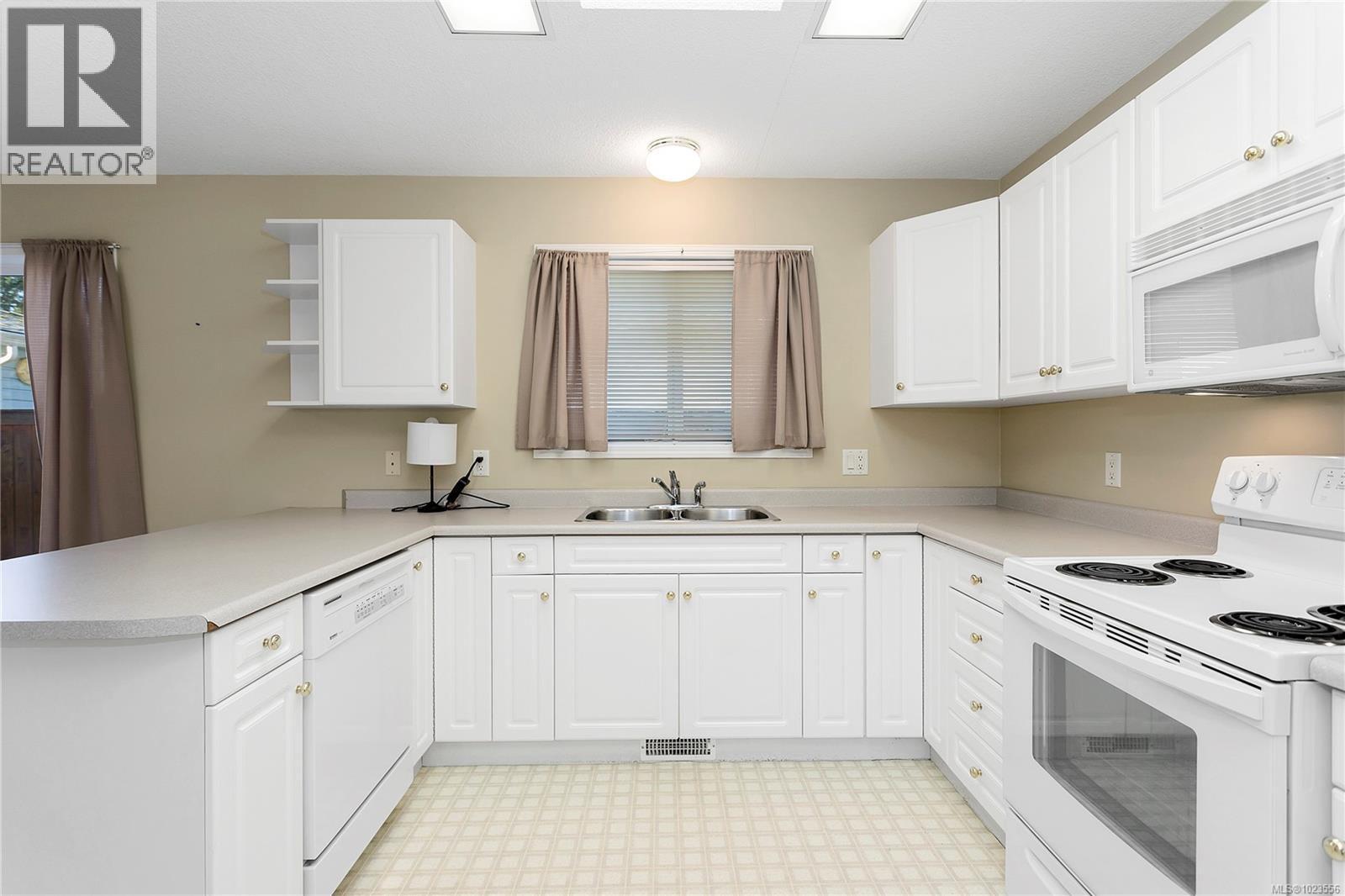 3951 Valewood Dr, Nanaimo, British Columbia  V9T 6B9 - Photo 8 - 1023556