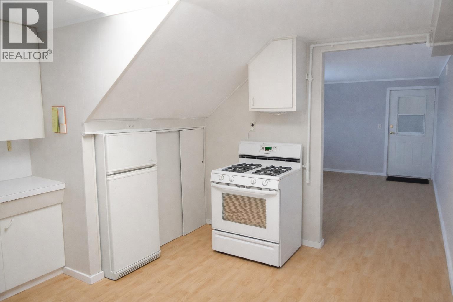 1069 Lethbridge Avenue, Kamloops, British Columbia  V2B 1Y1 - Photo 17 - 10373215