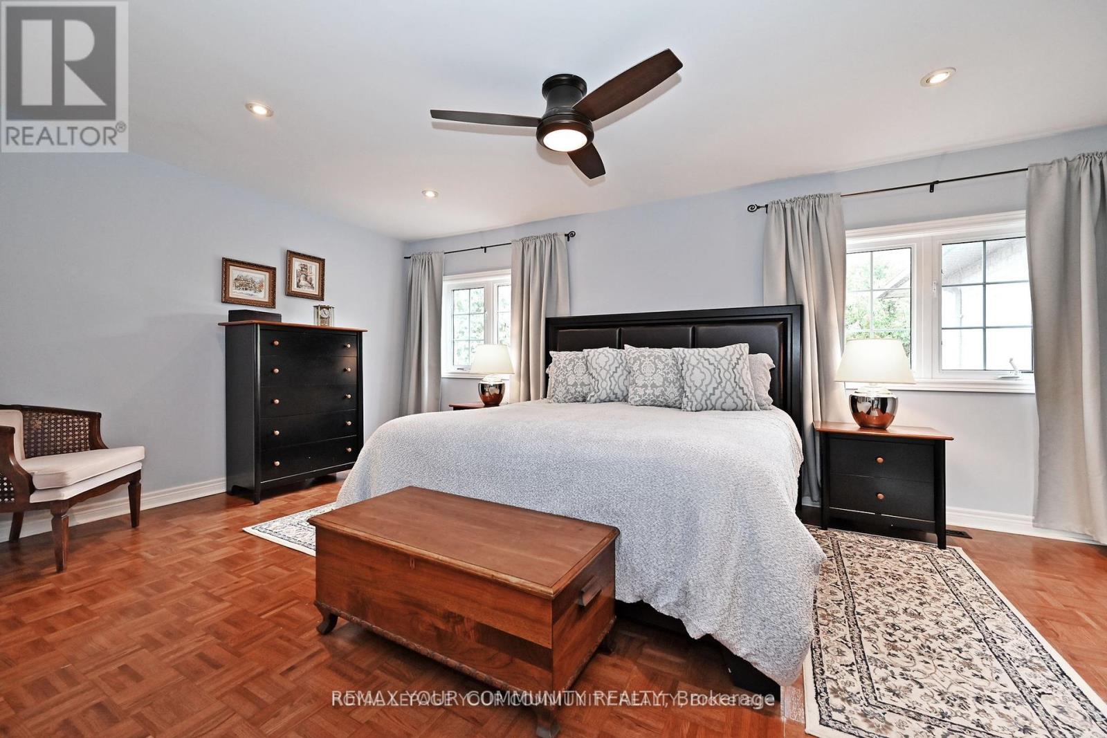 18 - 3 Senator Court, Aurora, Ontario  L4G 7P2 - Photo 27 - N12453919