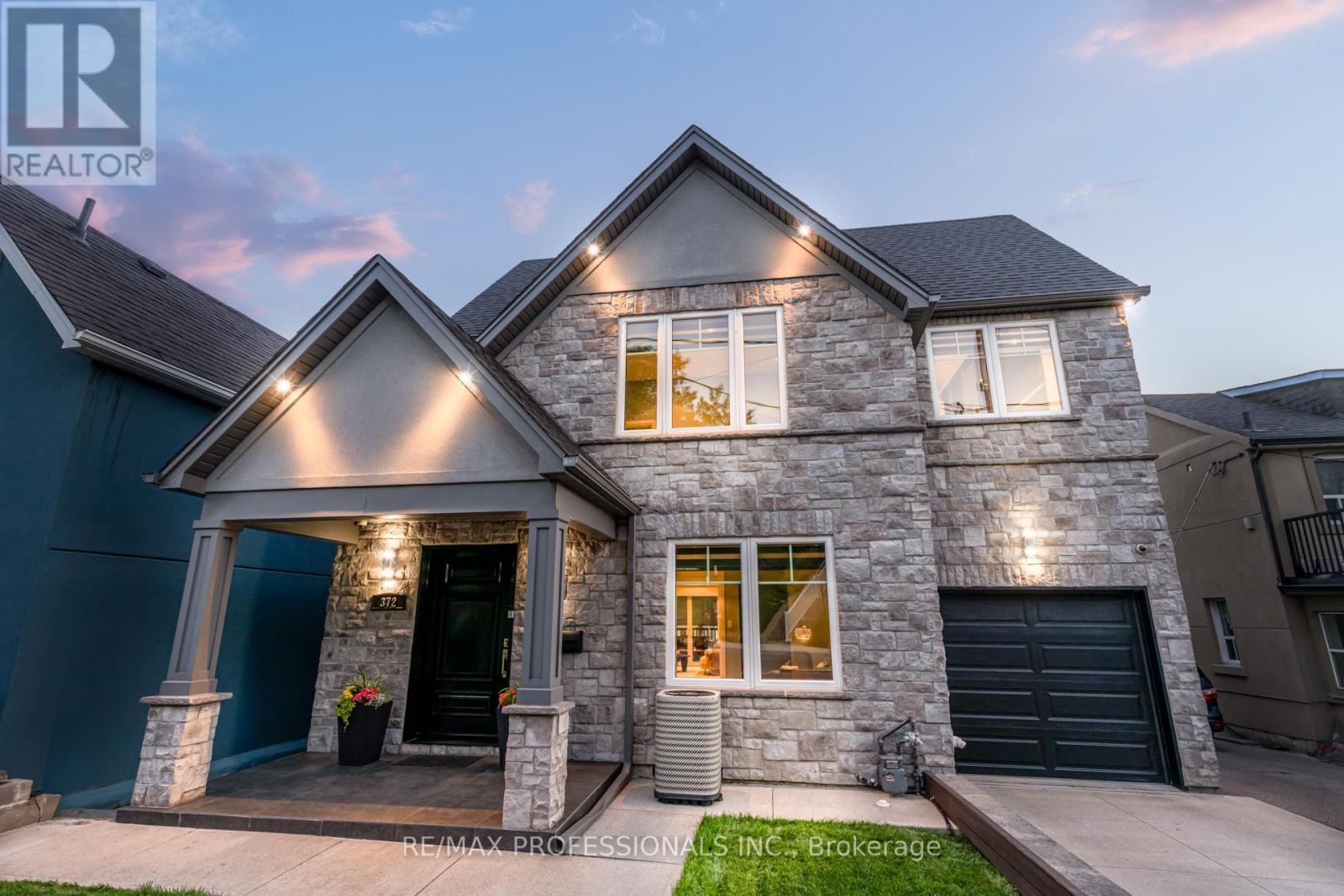 372 Silverthorn Avenue, Toronto, Ontario  M6M 3G9 - Photo 1 - W12713992