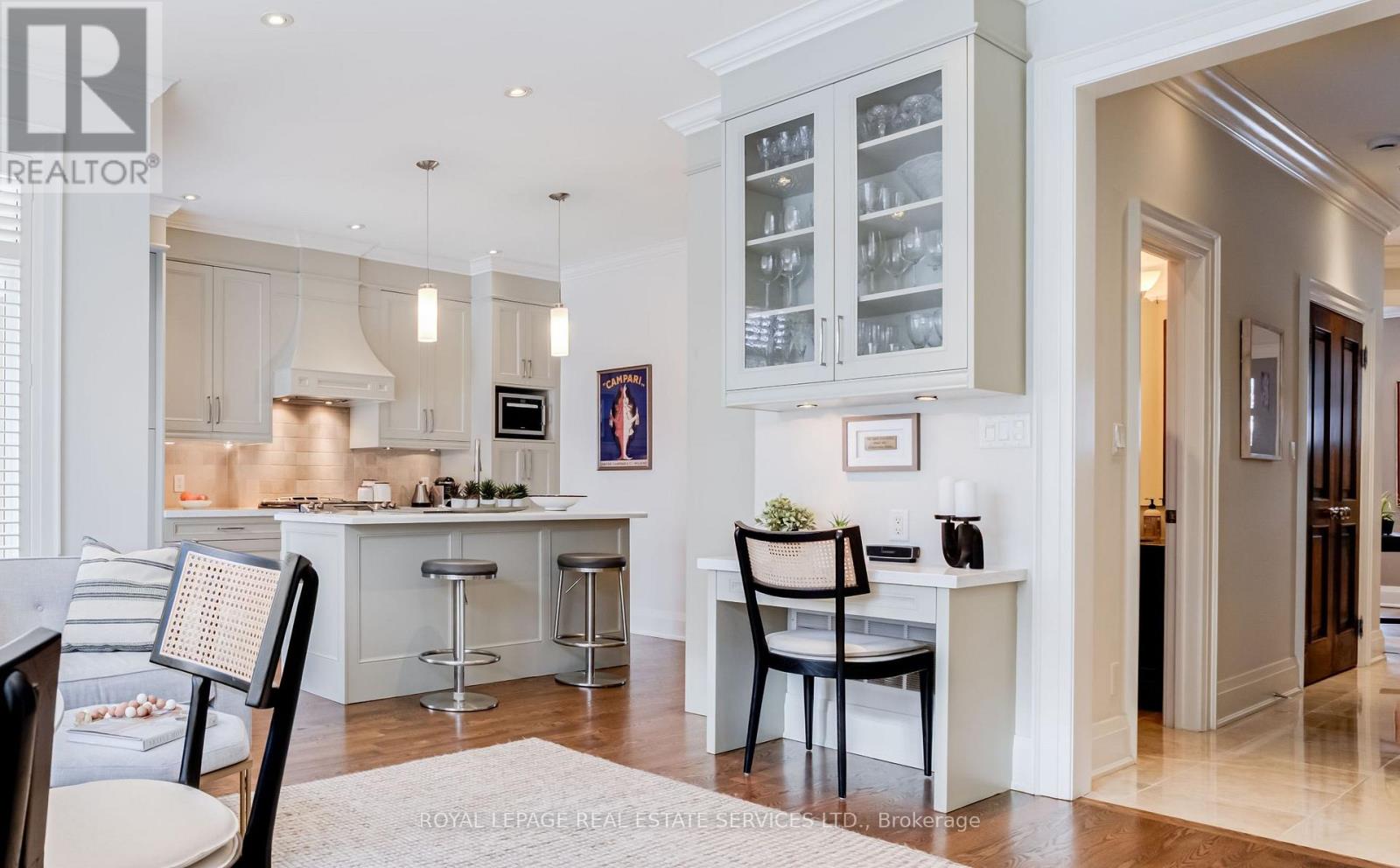 79 Raymond Avenue, Toronto, Ontario  M6S 2B1 - Photo 13 - W12713994