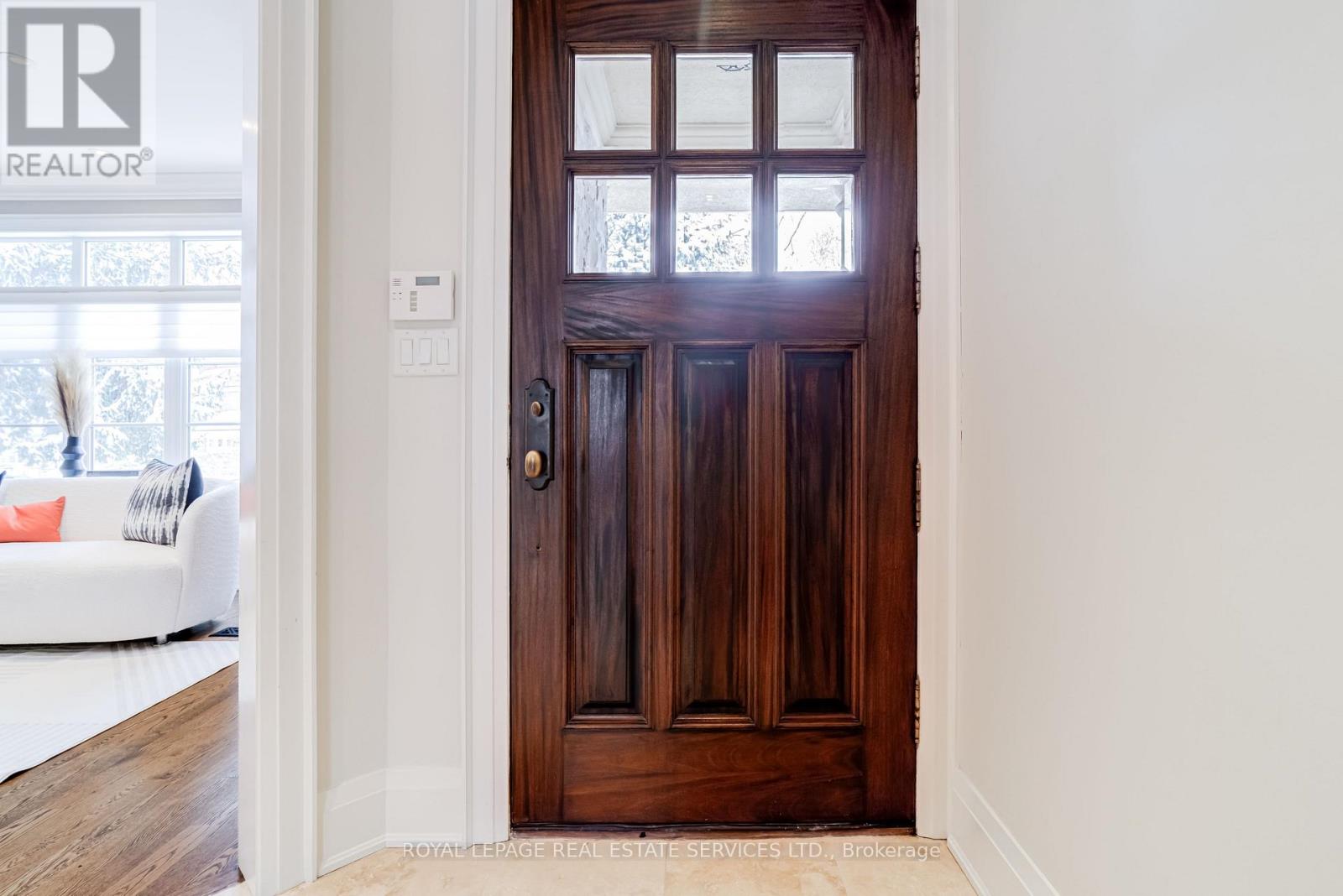 79 Raymond Avenue, Toronto, Ontario  M6S 2B1 - Photo 3 - W12713994