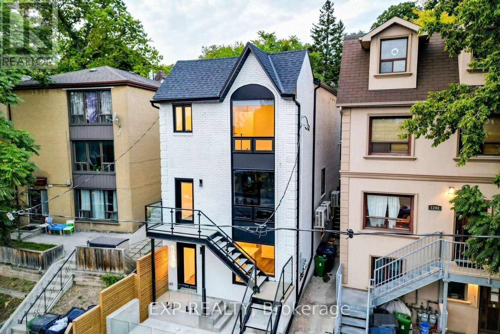 1 - 1250 Davenport Avenue, Toronto, Ontario  M6H 2G9 - Photo 2 - W12714016