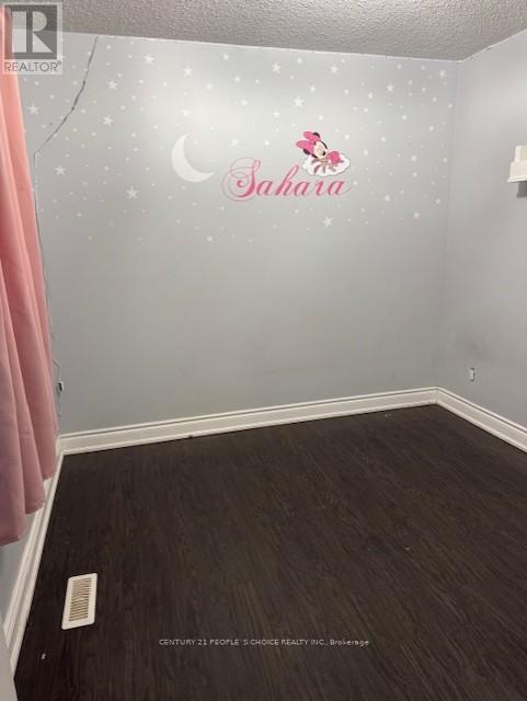 73 Mallard Crescent, Brampton, Ontario  L6S 2T7 - Photo 15 - W12714048