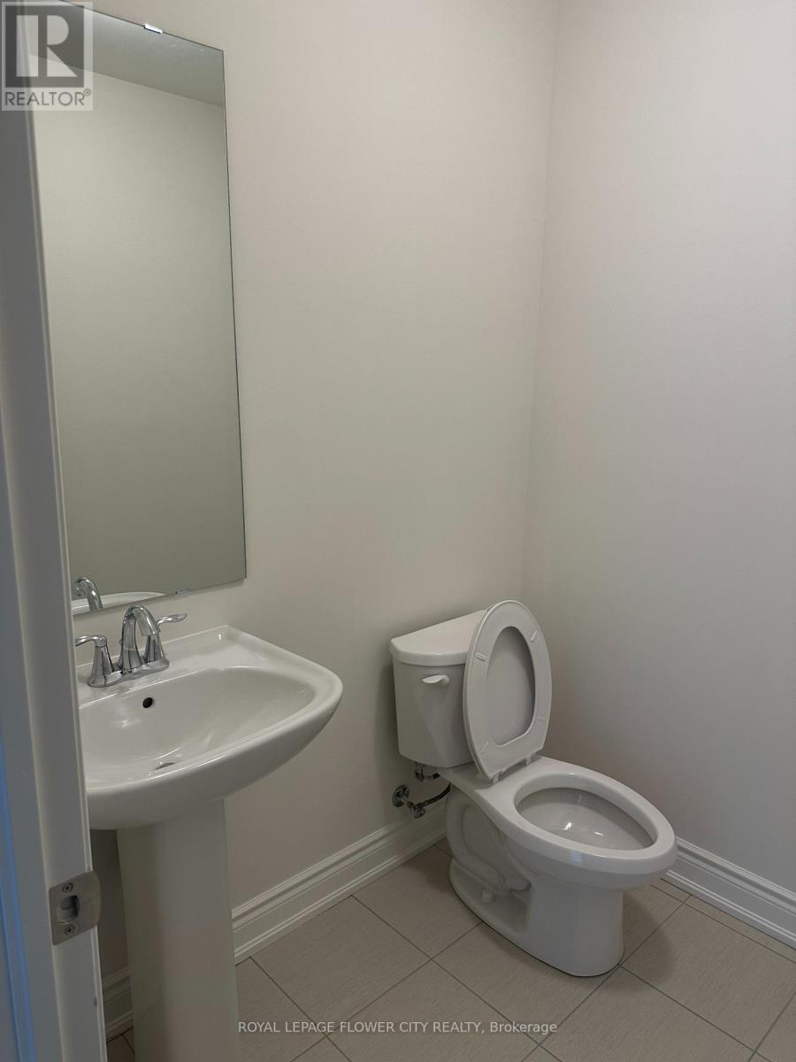 7 Ann Mckee Street, Caledon, Ontario  L7C 4M8 - Photo 5 - W12714056