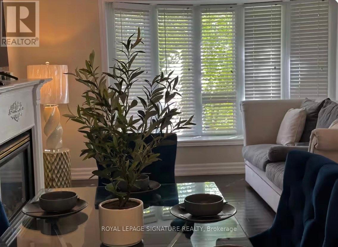 1353 Sheldon Avenue, Oakville, Ontario  L6L 2P9 - Photo 9 - W12714126