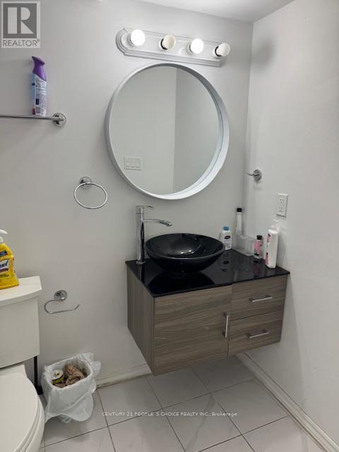 127 Lloyd Sanderson Drive, Brampton, Ontario  L6Y 0Z9 - Photo 12 - W12714184