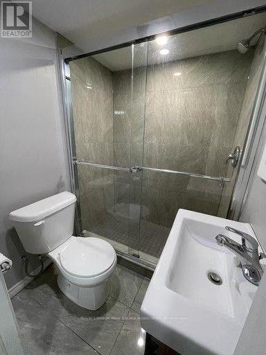 160 Darras Court, Brampton, Ontario  L6T 1W7 - Photo 18 - W12714190