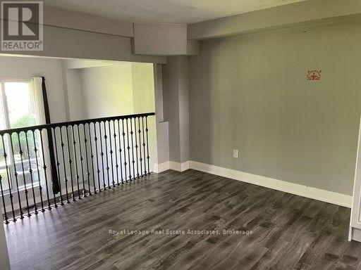 160 Darras Court, Brampton, Ontario  L6T 1W7 - Photo 6 - W12714190