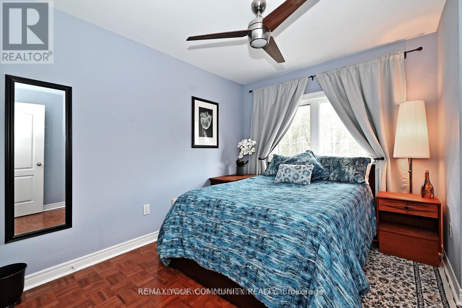 18 - 3 Senator Court, Aurora, Ontario  L4G 7P2 - Photo 31 - N12453919