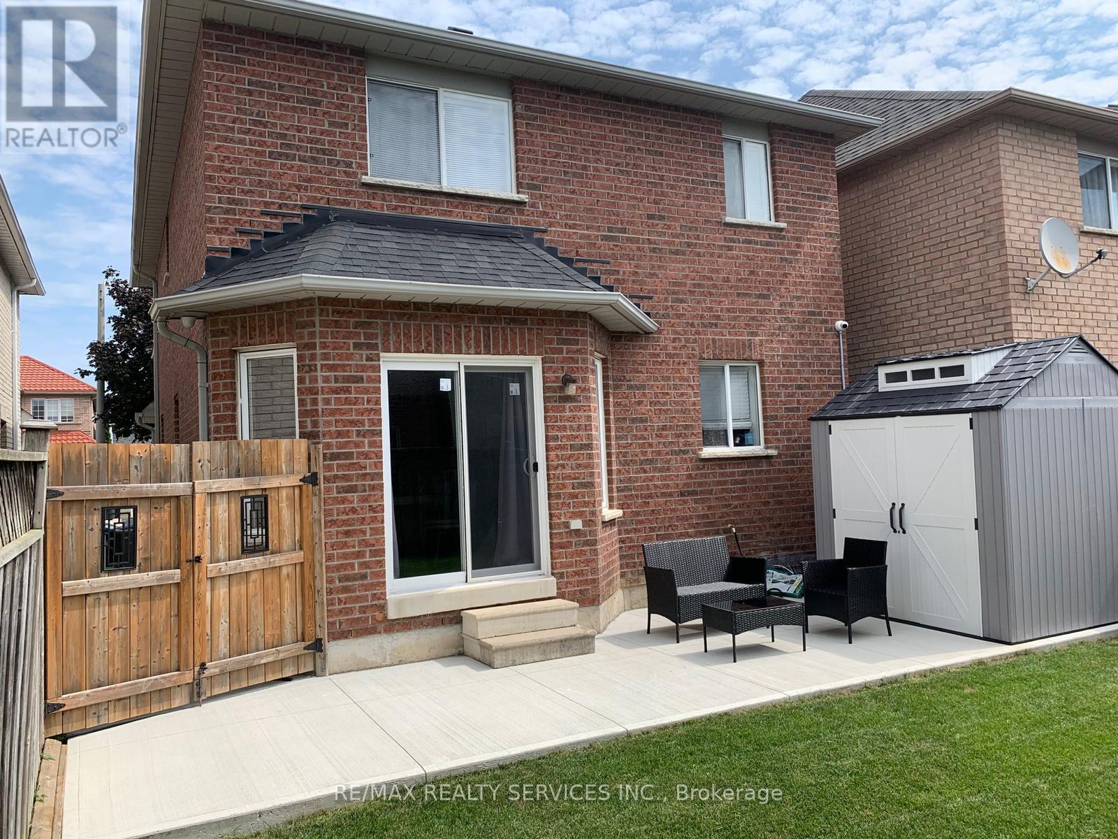 24 Florence Drive, Brampton, Ontario  L7A 2M4 - Photo 44 - W12708436