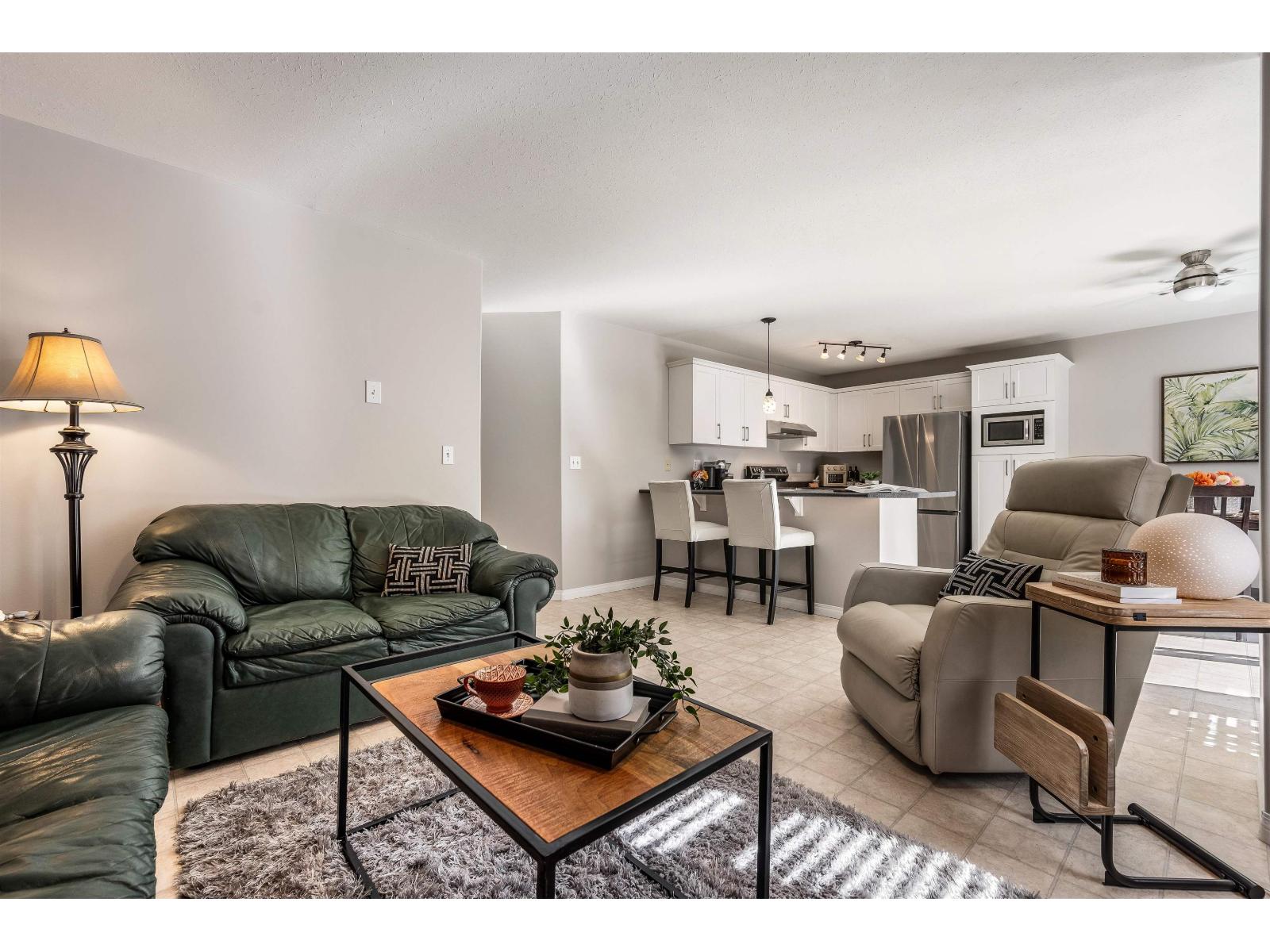 8 45932 Lewis Avenue, Chilliwack Proper West, Chilliwack, British Columbia  V2P 3C2 - Photo 14 - R3081331