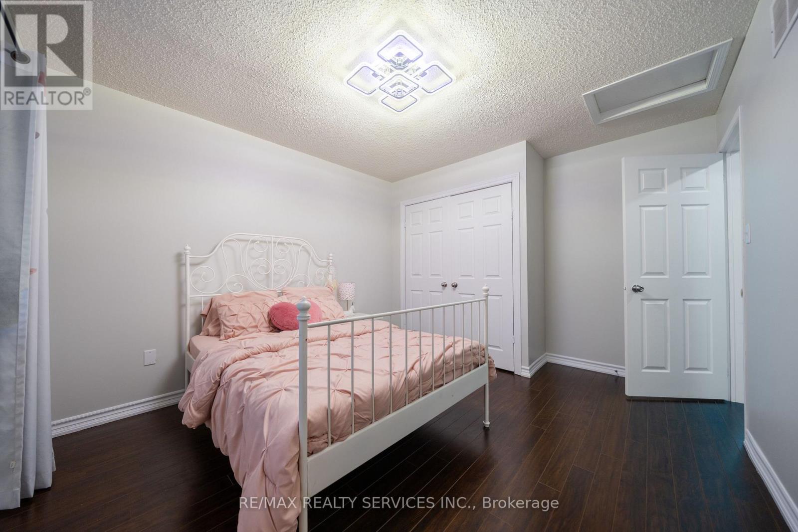 24 Florence Drive, Brampton, Ontario  L7A 2M4 - Photo 39 - W12708436