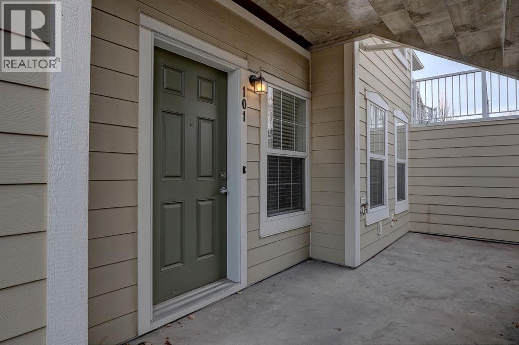 101 Auburn Bay Street Se, Calgary, Alberta T3M 2A3 - Photo 1 - A2278160