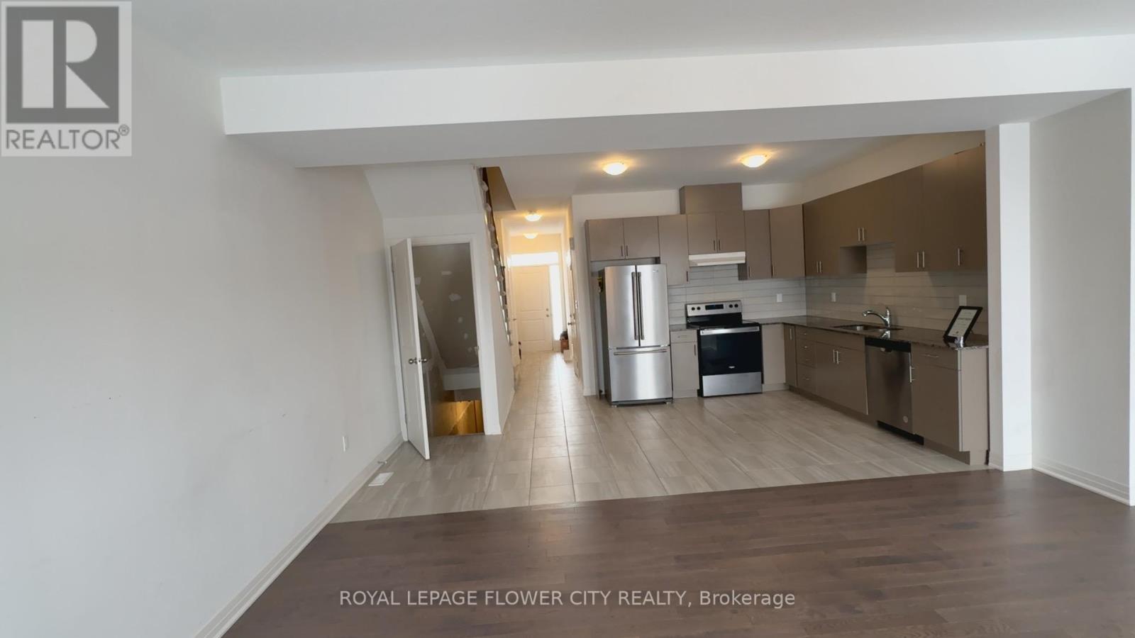 Photo 6 of 27 for 92 Middleton Street