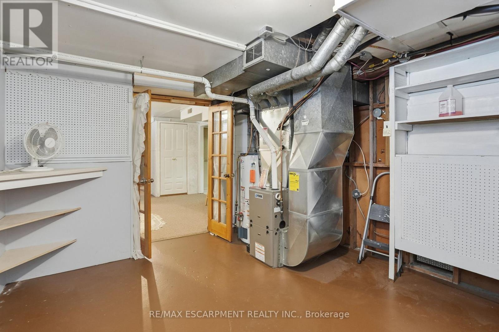 363 Limeridge Road E, Hamilton, Ontario  L9A 2S8 - Photo 34 - X12714010