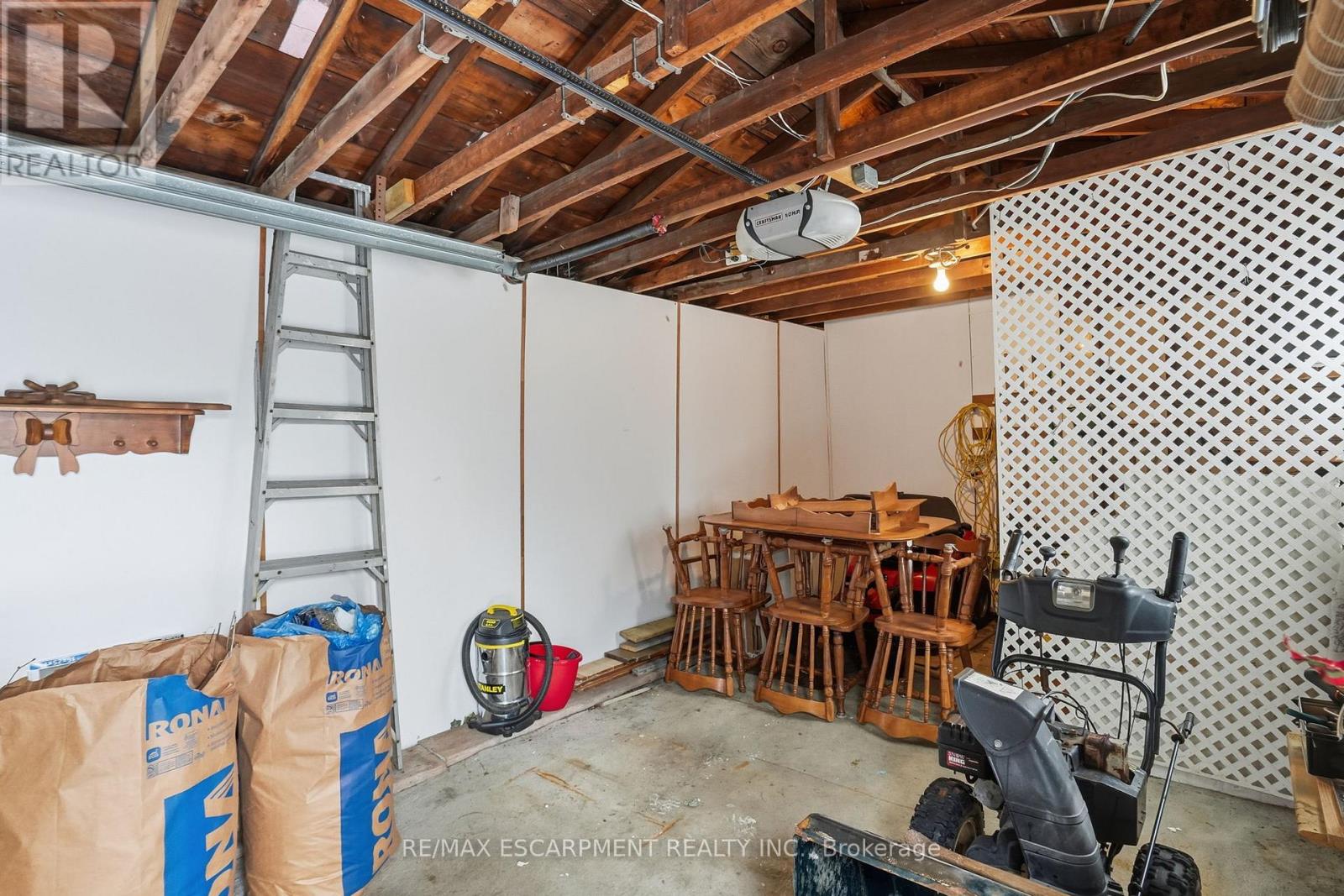 363 Limeridge Road E, Hamilton, Ontario  L9A 2S8 - Photo 47 - X12714010