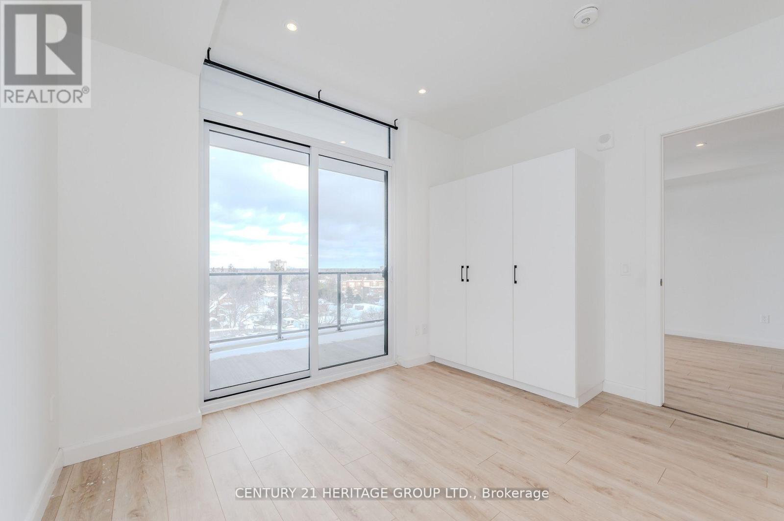 703 - 741 King Street W, Kitchener, Ontario  N2G 1E5 - Photo 21 - X12714036