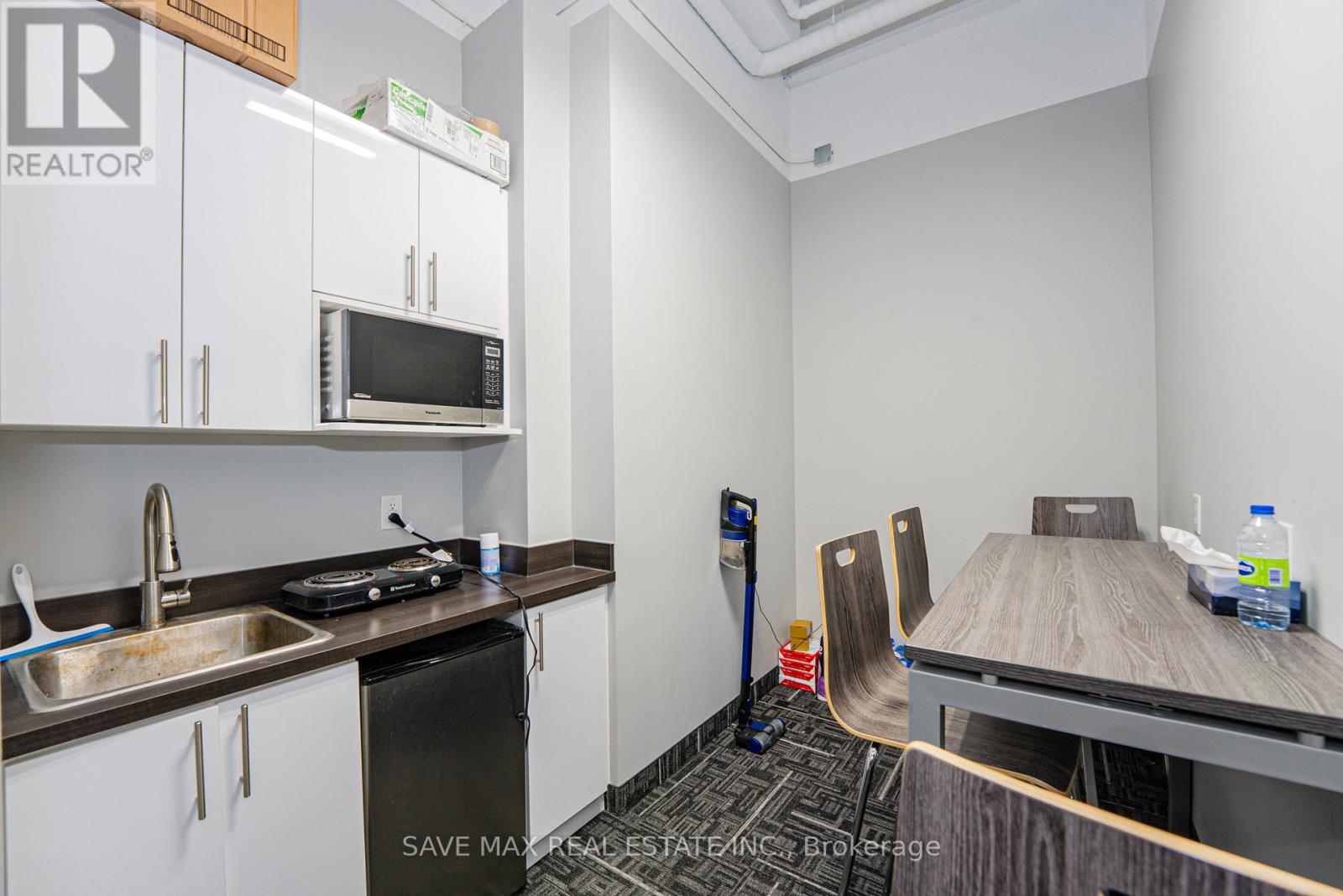 H212 - 460 Hespeler Road, Cambridge, Ontario  L1R 6J7 - Photo 24 - X12714052