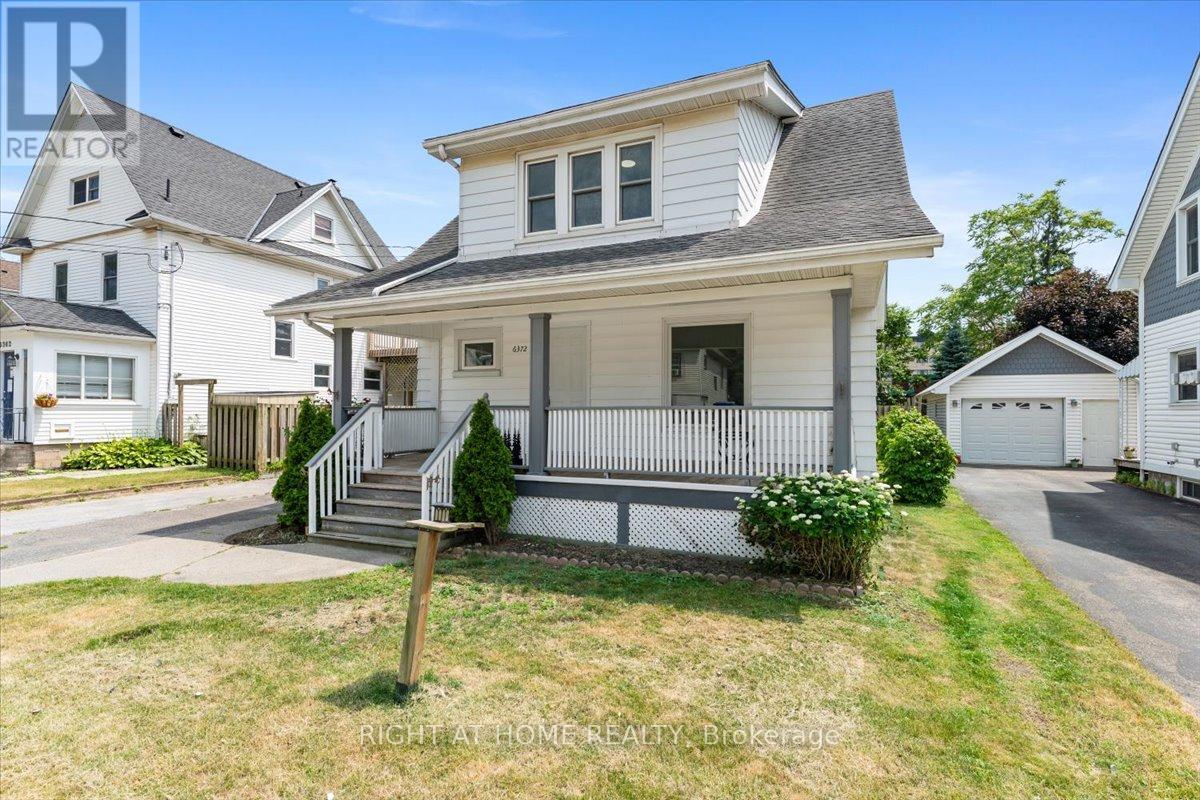 6372 Maitland Avenue, Niagara Falls, Ontario  L2G 1R4 - Photo 2 - X12714152