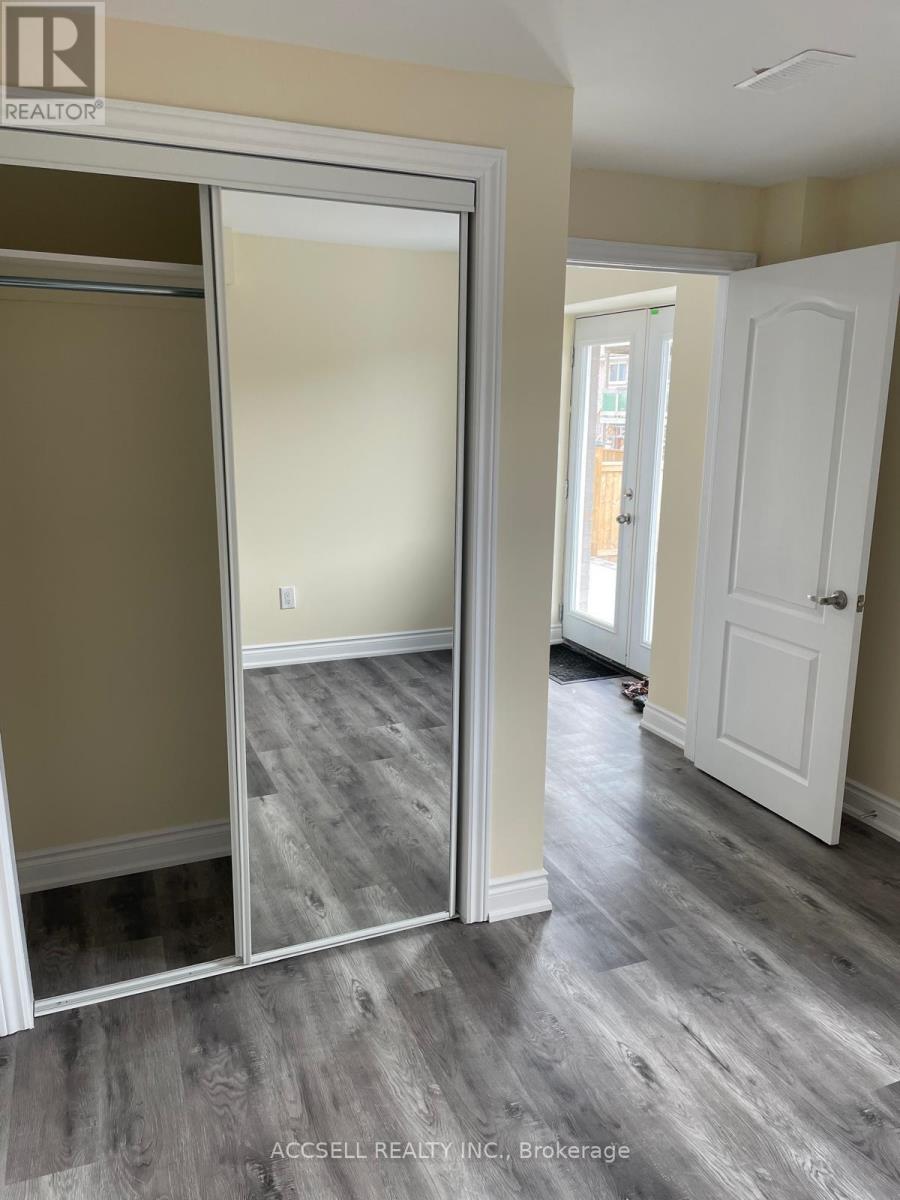 22 Rowley Street, Brantford, Ontario  N3S 0J6 - Photo 10 - X12714160