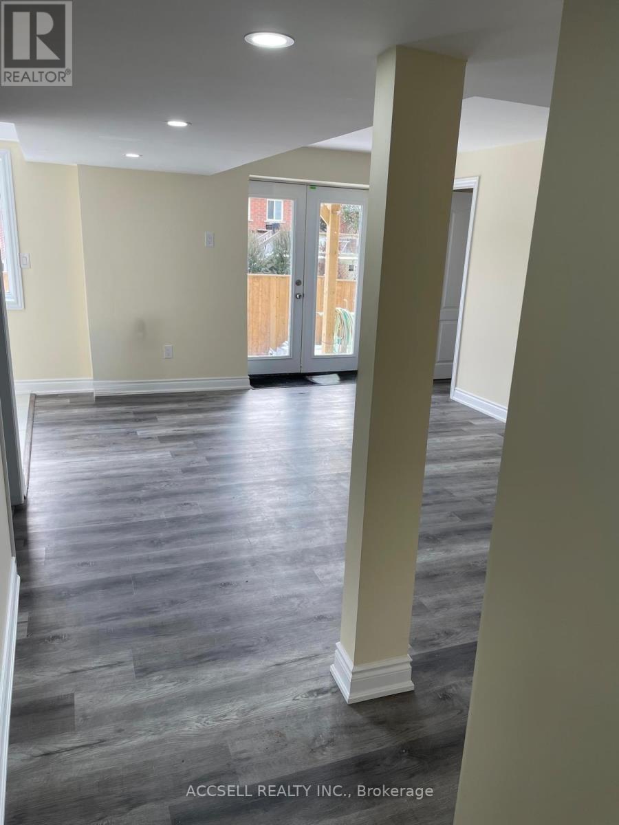 22 Rowley Street, Brantford, Ontario  N3S 0J6 - Photo 6 - X12714160