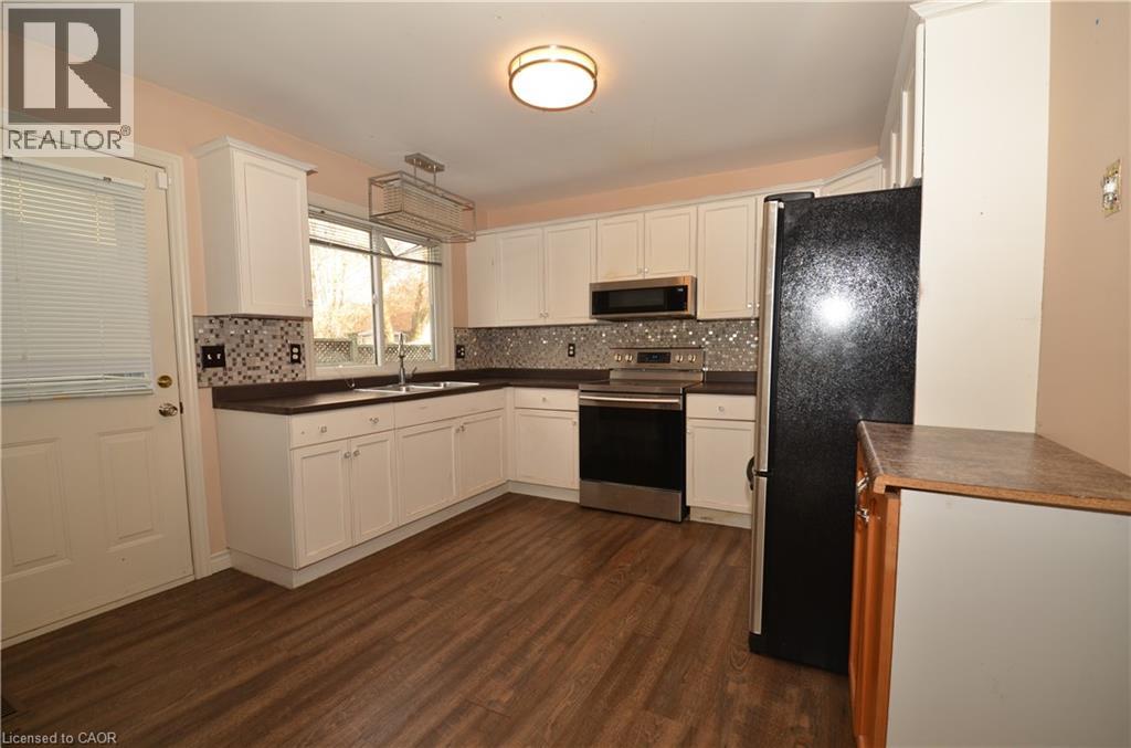 1211 Tamarac Street, Dunnville, Ontario  N1A 3G6 - Photo 12 - 40799850